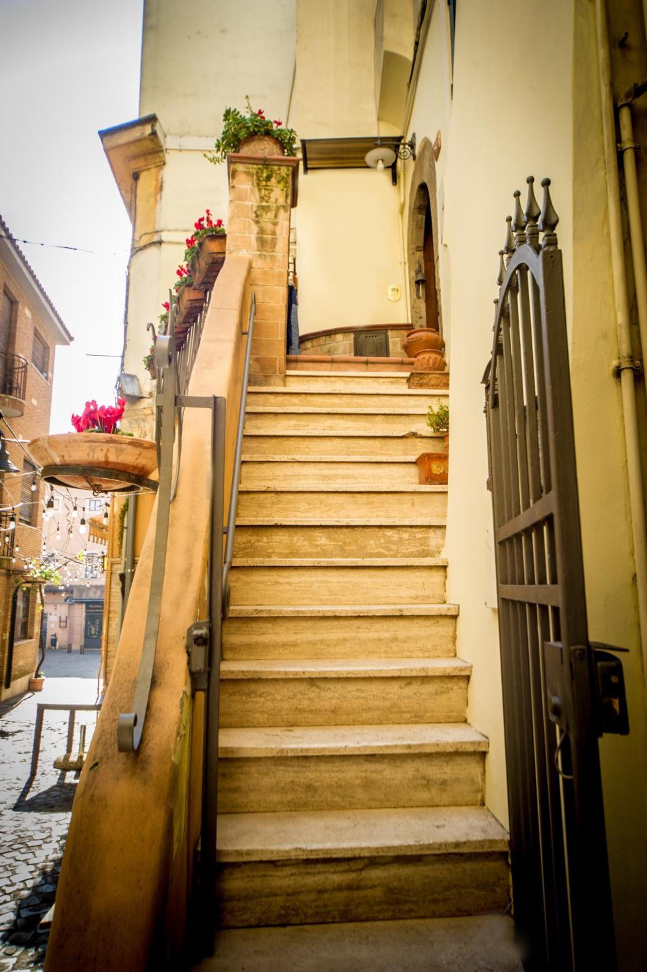 Borgo Boutique Home Near Rome Nettuno Exterior foto