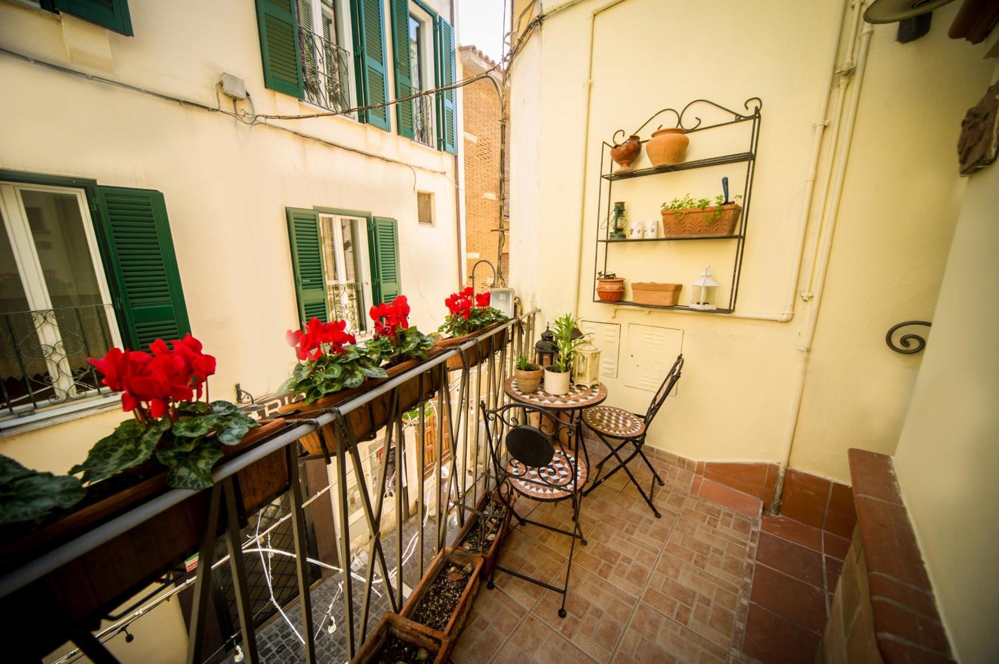 Borgo Boutique Home Near Rome Nettuno Exterior foto